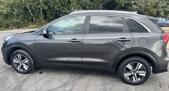 Completed Kia Niro 2022 delivery from Havant to Bristol